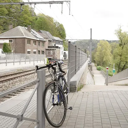 D'artiste, Riverside