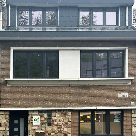 D'artiste, Riverside Apartment Tilff